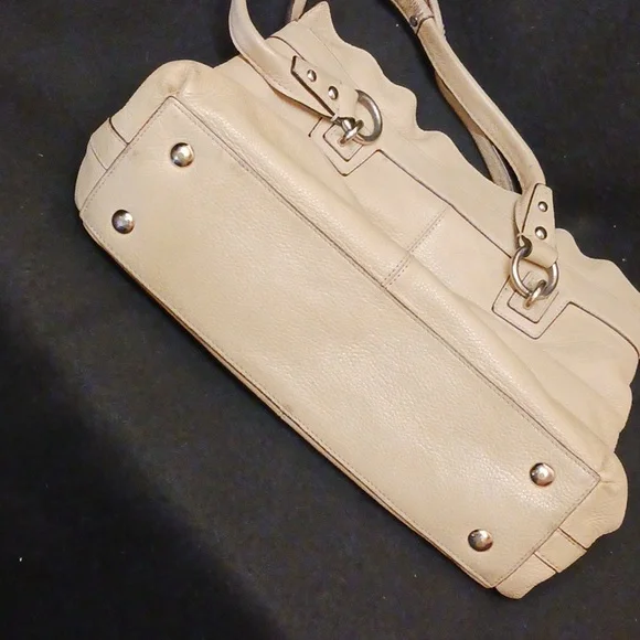 Coach Vintage Penelope Bag - Picture 5 of 13
